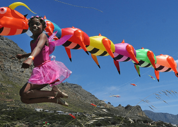 Cape Town Kite Festival flies high for mental health - Travel News, Insights & Resources.