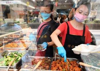 Cheap mealboxes a taste of Hong Kongs economic woes - Travel News, Insights & Resources.