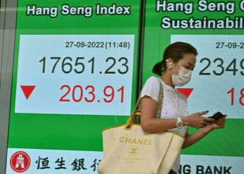 Hong Kong shares log best day in almost 7 weeks - Travel News, Insights & Resources.