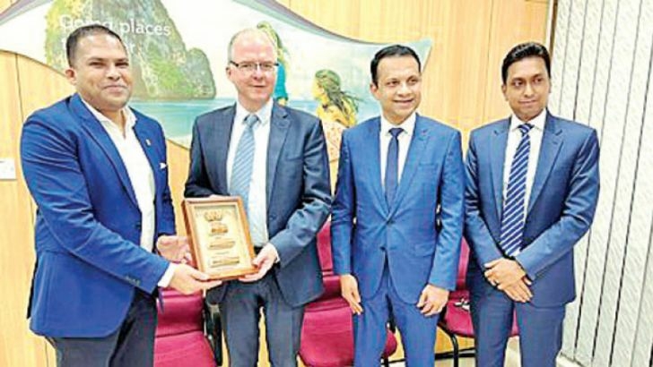 Tourism Minister meets Qatar airways and flydubai officials - Travel News, Insights & Resources.