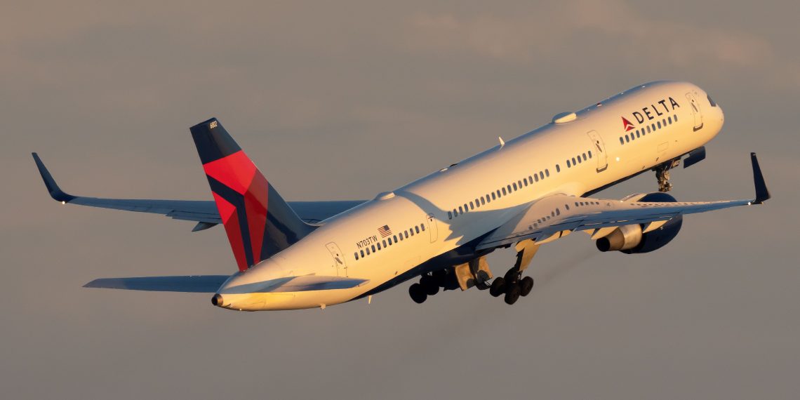 Delta Air Lines Boeing 757 Makes Emergency Landing Due To - Travel News, Insights & Resources.