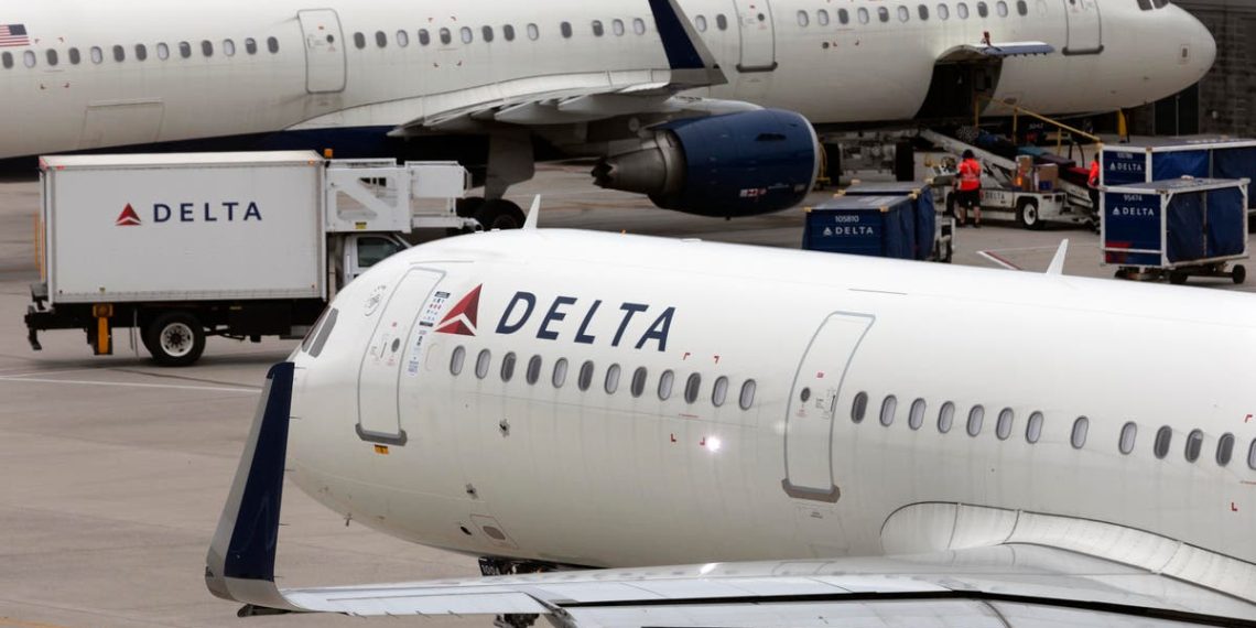 Delta asks business class passengers to skip inflight meal to - Travel News, Insights & Resources.