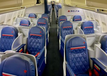 Delta drops lie flats from NYC to San Diego leaving JetBlue - Travel News, Insights & Resources.