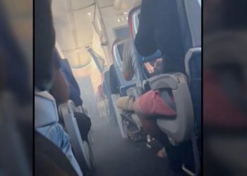 Delta flight to LA makes emergency landing after smoke fills - Travel News, Insights & Resources.