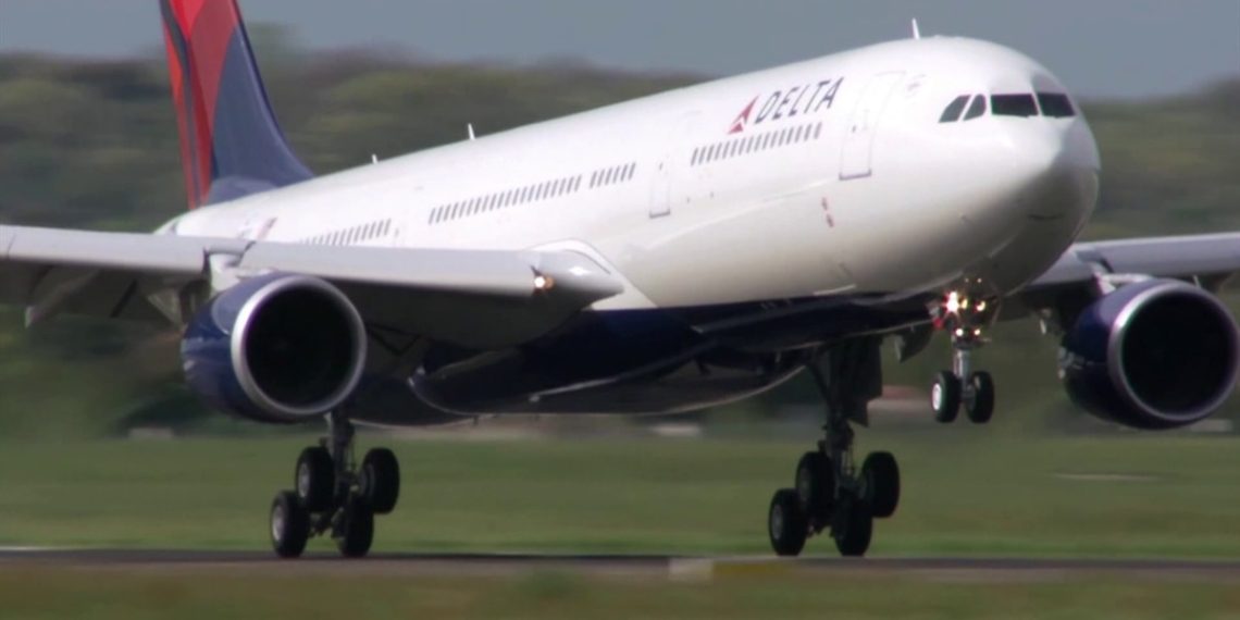 Last Delta flight from South Bend to Detroit takes to - Travel News, Insights & Resources.