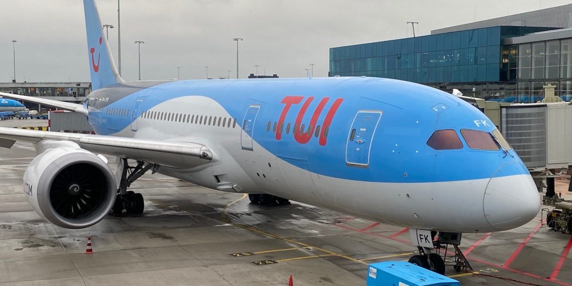 TUI Boeing 787 Diverts Due To Incapacitated Pilot Yep It - Travel News, Insights & Resources.