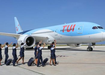 Tui launches search for 300 new cabin crew including - Travel News, Insights & Resources.