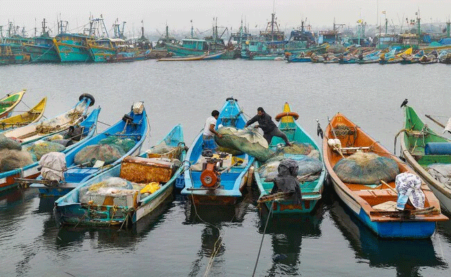 Cyclonic storm to cross coast between north Tamil Nadu and - Travel News, Insights & Resources.