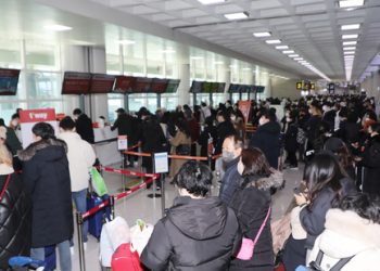 Heavy snowfall causes flight travel chaos in southern areas of - Travel News, Insights & Resources.