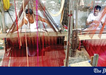 Inflation puts the squeeze on sales of Benarasi saris - Travel News, Insights & Resources.