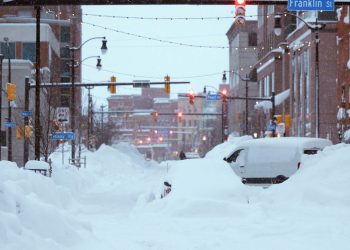 South Korean Tourists Trapped In Buffalo Blizzard Find Safety In - Travel News, Insights & Resources.