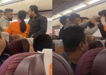 WATCH Mid air brawl between Indian passengers on Bangkok Kolkata flight goes - Travel News, Insights & Resources.