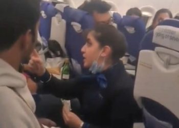 Watch Row erupts mid air as IndiGo airhostess engages in heated - Travel News, Insights & Resources.