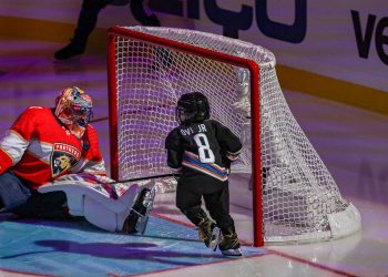 Luongo back in net for NHL Skills Competition — and - Travel News, Insights & Resources.