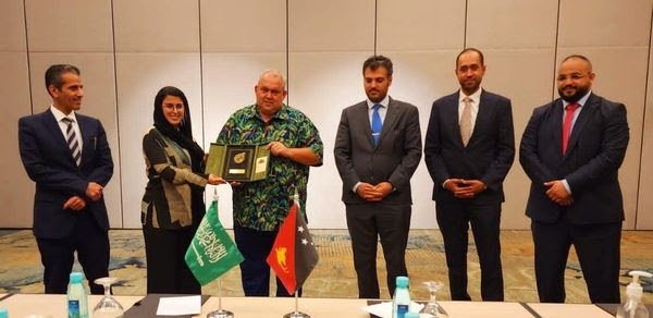 Saudi Arabias Minister for Tourism Saga Alhoshan meets with PNG - Travel News, Insights & Resources.