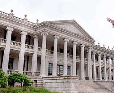 Explore Seouls Prominent Cultural Art Centers with VisitKorea - Travel News, Insights & Resources.