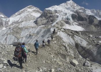 Local Guides Are Mandatory for Tourists Trekking in Himalayas Nepal - Travel News, Insights & Resources.