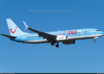 TUI Airways Boeing 737 8K5WL with registration code G TUKM - Travel News, Insights & Resources.