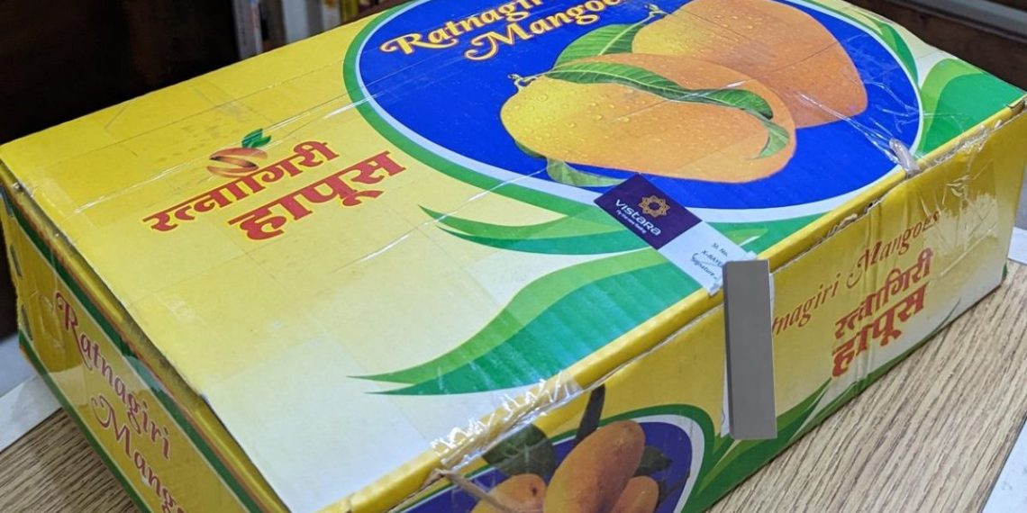 Vistara Provides a New Box of Mangoes to a Passenger - Travel News, Insights & Resources.