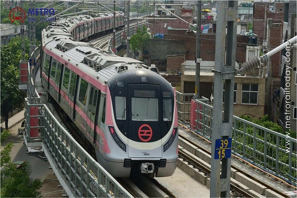 Delhi Metro revolutionizes Travel Payment System with UPI Integration - Travel News, Insights & Resources.