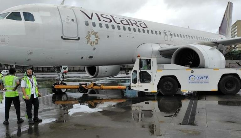 Vistara aircraft engine hit by tow truck during push back - Travel News, Insights & Resources.