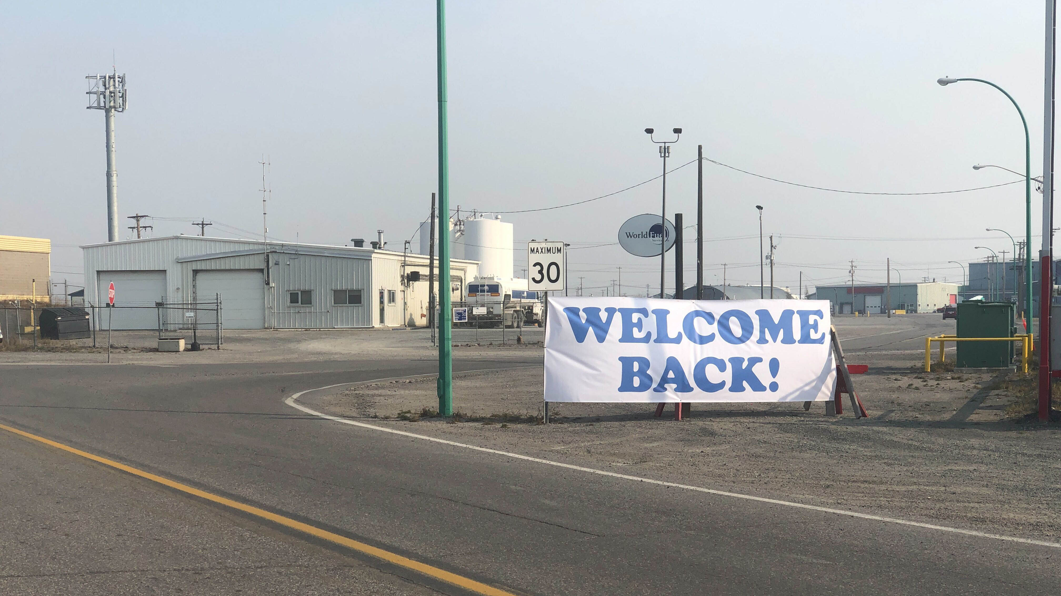 Welcome back sign at the airport on September 6, 2023. Emily Blake/Cabin Radio