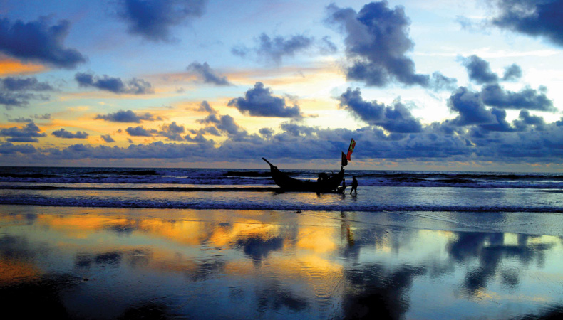 Coxs Bazar evening - Travel News, Insights & Resources.