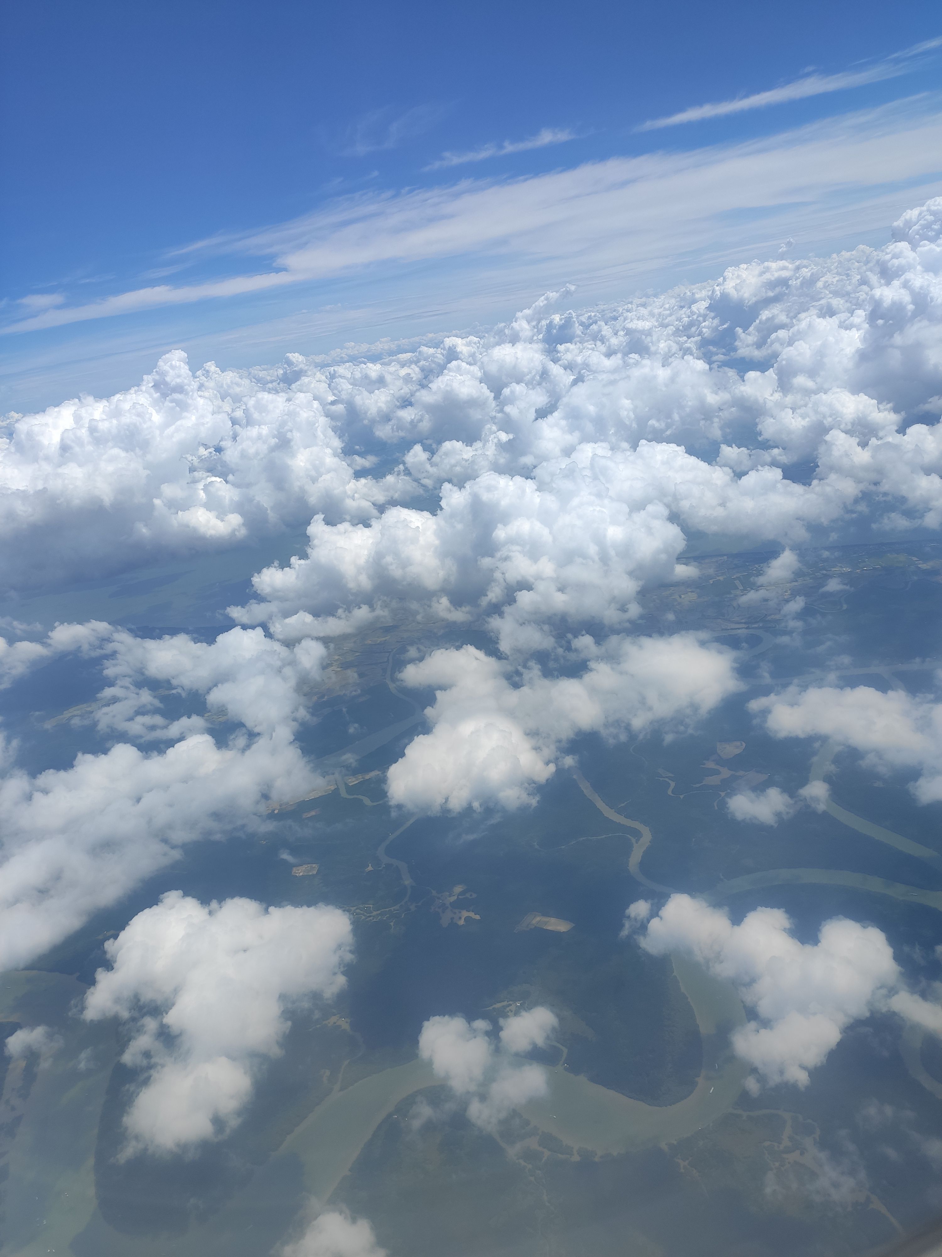 Vietjet skyboss window