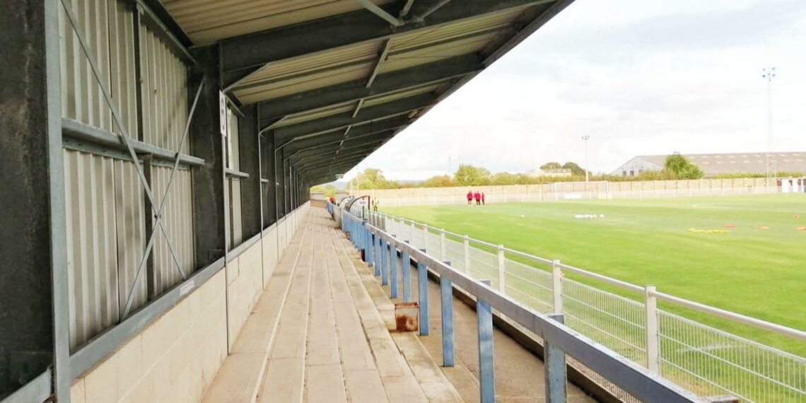 DIARY OF A GROUND HOPPER Clevedon Town 0 3 Bridgwater United - Travel News, Insights & Resources.