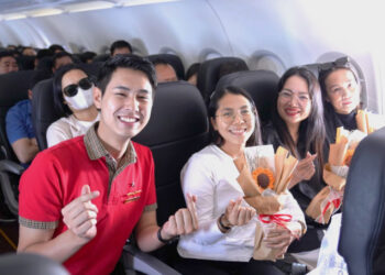 Mung 2010 cung Vietjet va lan toa tinh yeu thuong - Travel News, Insights & Resources.