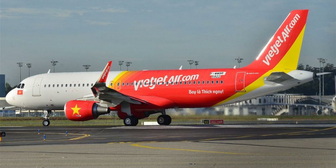 Rats On The Plane VietJet Passengers Smuggled Exotic Animals Break - Travel News, Insights & Resources.