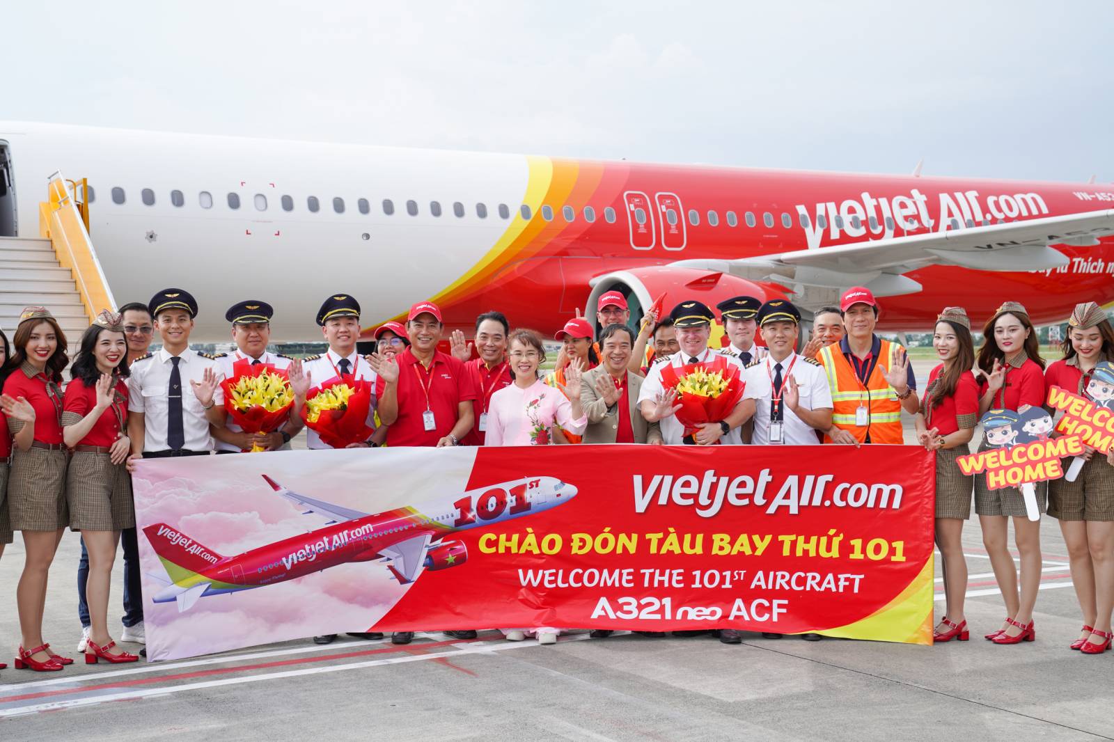 Vietjets 101 aircraft welcomed at Tan Son Son Nhat International Airport - Travel News, Insights & Resources.