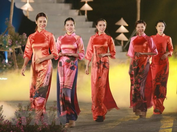 2909aodai13 1601349465 9 - Travel News, Insights & Resources.