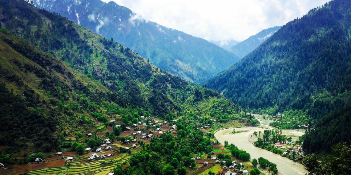 5 Places To Visit In Keran Village In Kashmir Nature - Travel News, Insights & Resources.