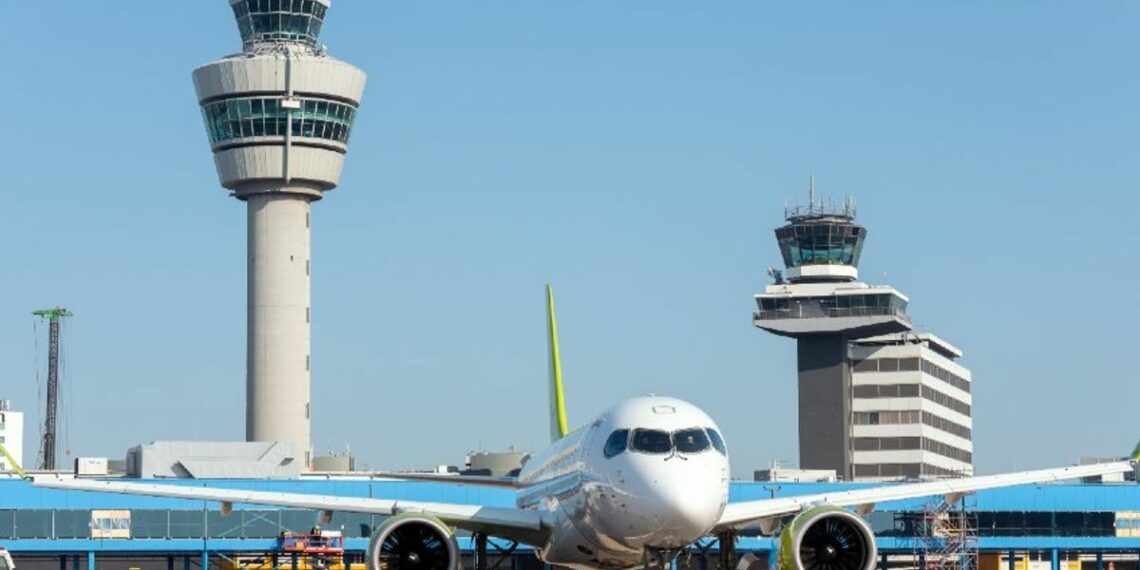 Amsterdam Schiphol to increase airport charges