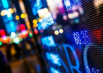 FTSE 100 logs first gain in four as energy stocks - Travel News, Insights & Resources.