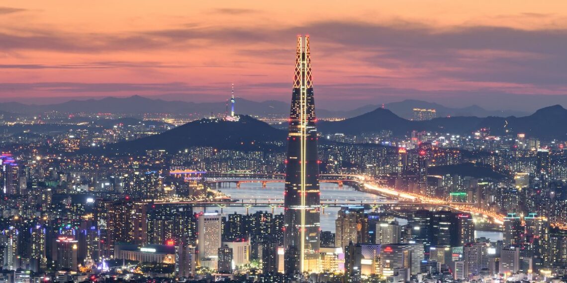 Seoul Seduction Uncovering the Allure of South Koreas Capital - Travel News, Insights & Resources.