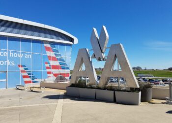 American Airlines Changes How Credit Card Spend Counts Towards Status - Travel News, Insights & Resources.