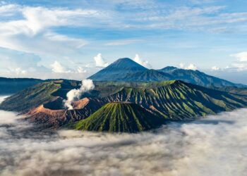 Enam Destinasi Keren Di Indonesia Untuk Liburan Yang Menyejukkan Versi - Travel News, Insights & Resources.