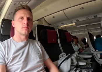 Qatar Airways Accused of Banning a YouTube Influencer Over His - Travel News, Insights & Resources.