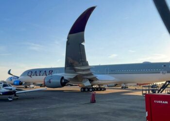 Qatar Airways project to equip 15000 cabin crew with digital - Travel News, Insights & Resources.