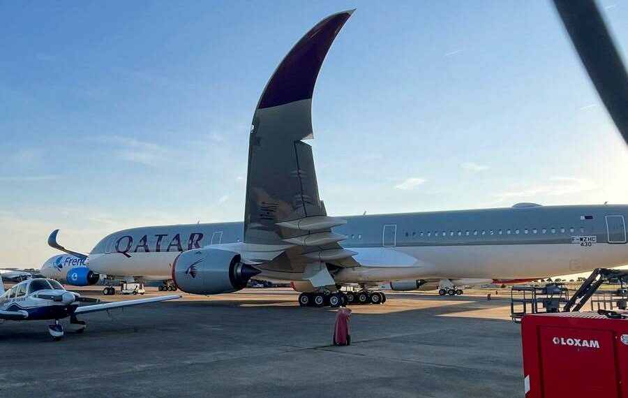 Qatar Airways project to equip 15000 cabin crew with digital - Travel News, Insights & Resources.