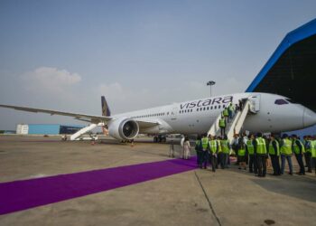 Several Hyderabad bound Vistara flights returns to origin due to bad - Travel News, Insights & Resources.