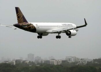 Two Vistara flights return from Hyderabad to Mumbai and Bengaluru - Travel News, Insights & Resources.