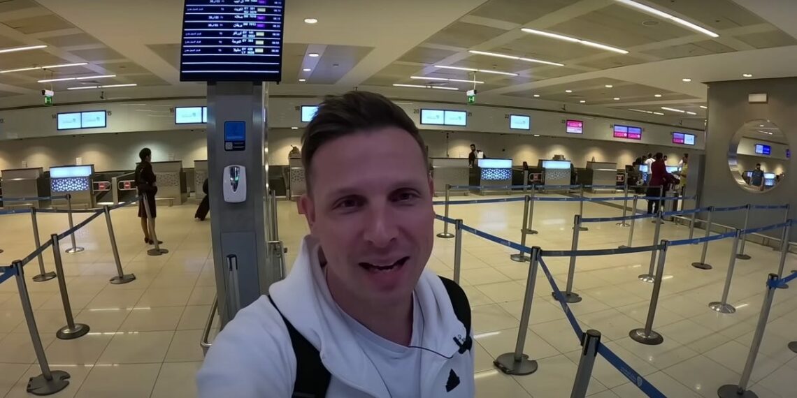 YouTuber says Qatar Airways banned him after negative review - Travel News, Insights & Resources.