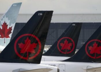 Air Canada passenger opens cabin door falls out of plane - Travel News, Insights & Resources.