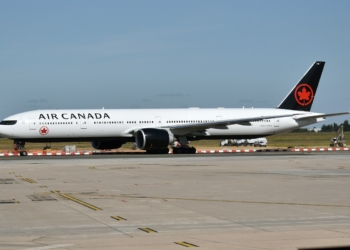 Air Canada C FJZS Boeing 777 333 ER - Travel News, Insights & Resources.