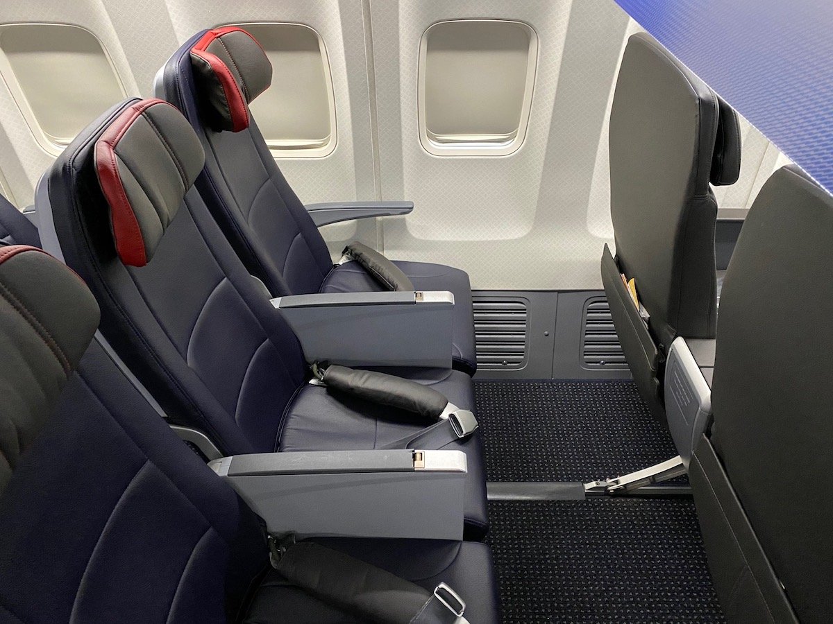 American Main Cabin Extra 6 - Travel News, Insights & Resources.