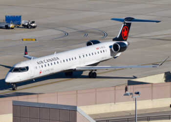 C GPJZ Air Canada Mitsubishi CRJ 900 by Ben Allen AeroXplorer - Travel News, Insights & Resources.