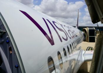 Delhi HC Summons Vistara Airlines On Suit Over Minors In Flight - Travel News, Insights & Resources.